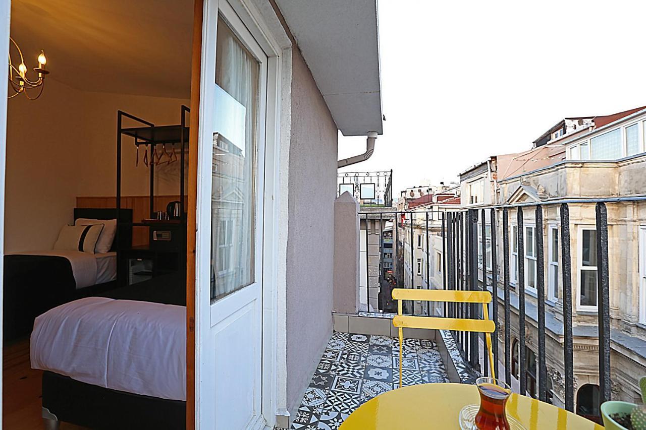 Istanbul Taksim Istiklal Street Kamil Hotel - Historical Eksteriør billede