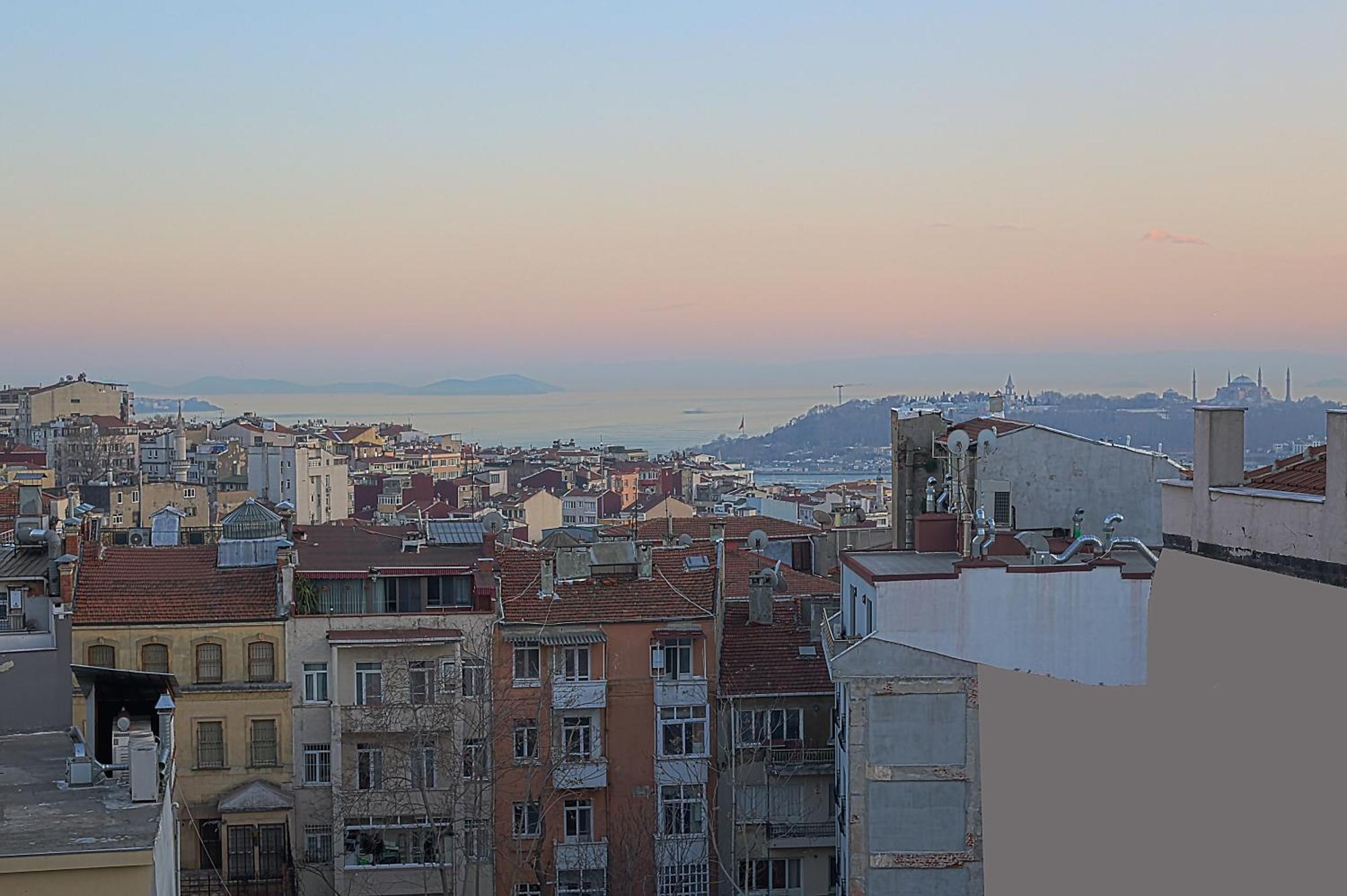 Istanbul Taksim Istiklal Street Kamil Hotel - Historical Værelse billede