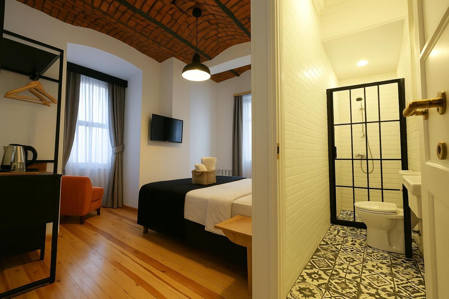 Istanbul Taksim Istiklal Street Kamil Hotel - Historical Eksteriør billede